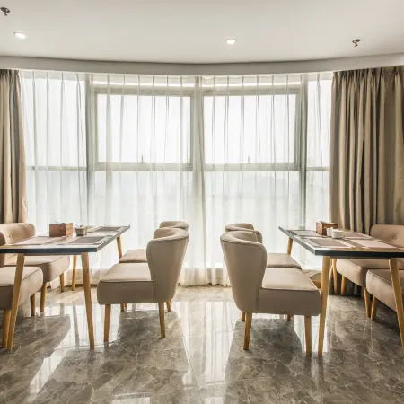 Luxian yunshang Hotel