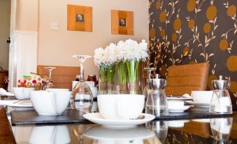Willow Cottage - Housity
