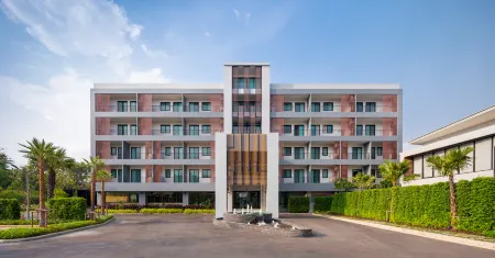 The Canal 304 Hotel & Residence