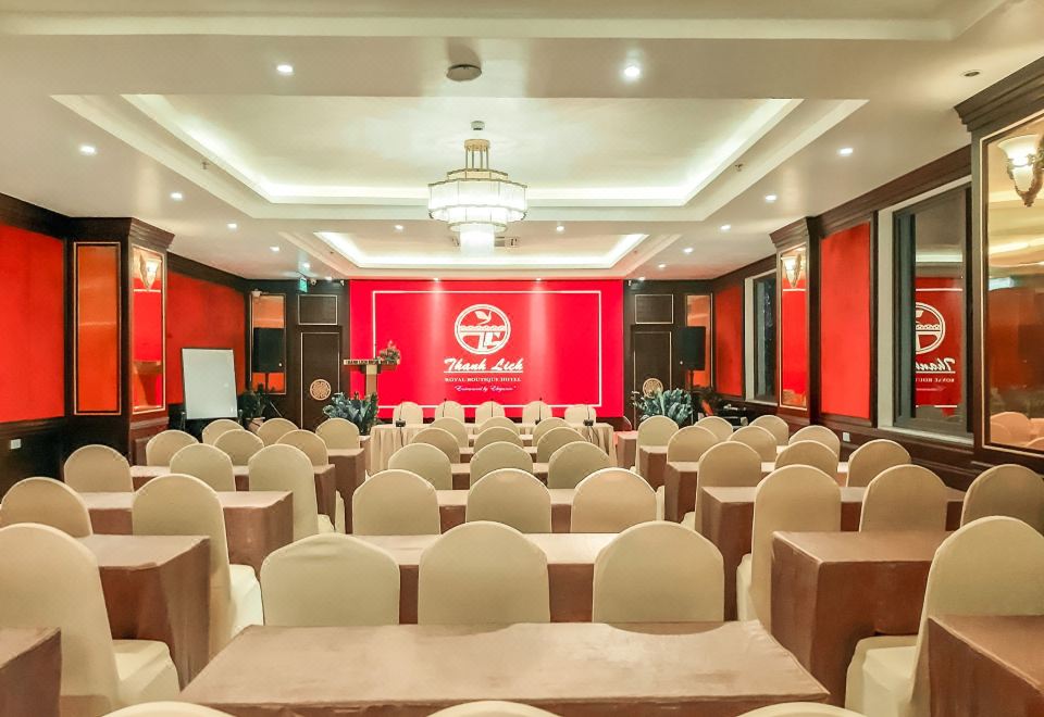 5. 탄 리크 로얄 ..