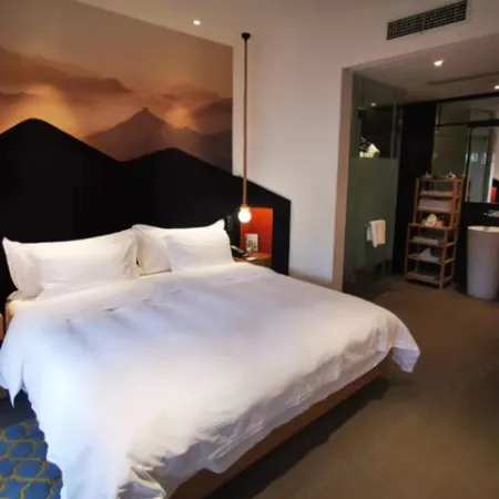 Jinshanling Great Wall Hotel