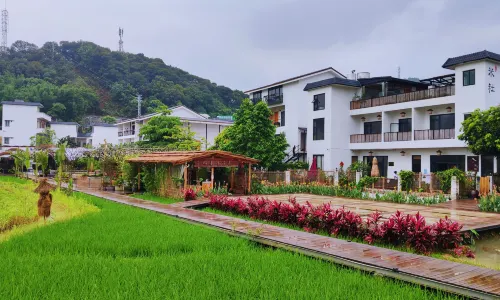 DAOXIWAN  HOT SPRING HOMESTAY