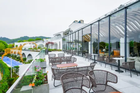 Inspiration Bay WAVE Vacation Space Отели рядом с достопримечательностью «Qiandao Lake Scenic Area (Central Lake Area)»