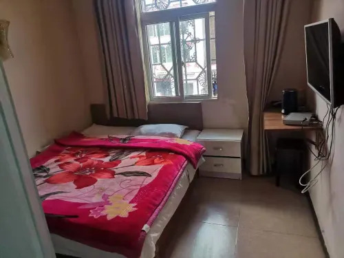 Hongyuan Jinzuwan Hotel