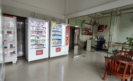 Suitetrails - Huachen Business Hotel
