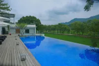 Hakka Hostel - สระว่ายน้ำแบบอินฟินิตี้