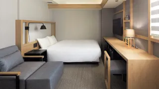 0206k120008suhzjpE246 R 320 180 R5 D