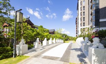 Resort Villa of Weilei (Bohou village, Yalong Bay, Sanya)