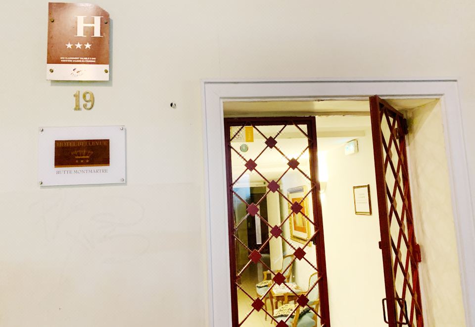 Hôtel Bellevue Montmartre 아침식사