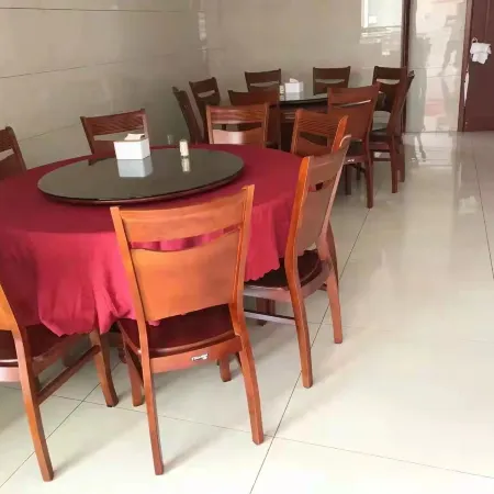 Hejin Qirui Hot Spring Hotel