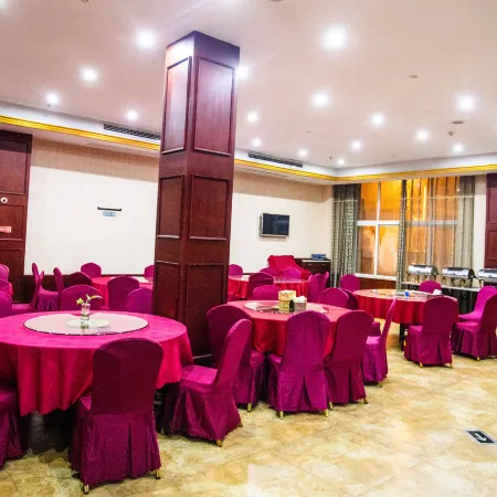 Huangchao Holiday Hotel