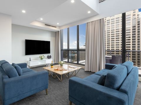 Meriton Suites Pitt Street, Sydney