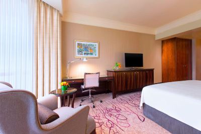 デラックス キングルーム シェラトン・タワーズ・シンガポールの写真