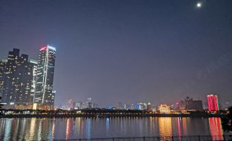 Changsha Temperature Hotel Frontline River View