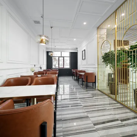 James Joyce Coffetel Collection Hotel (Mudanjiang Railway Station)
