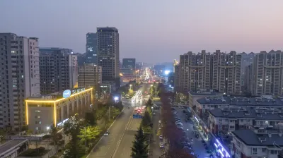 HanTing Hotel (Suqian Fazhan Dadao) Hotels near Suqian Railway Station