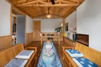 Xiangyu Guli Riverview Hostel Hotels in Zhenyuan