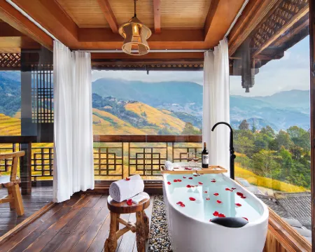 Xia Tiruijing Homestay (Longji Jinkeng Daguzhai Terrace Observation Deck) Hotels in Longsheng