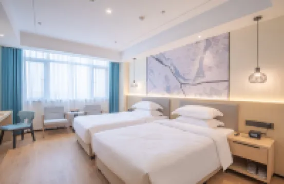 Manju Hotel (Yancheng Dafeng Yueda Automobile Science and Technology Park)