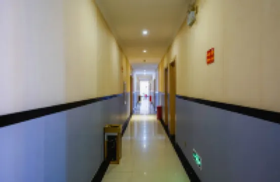 南昌金悅ビジネスホテル（新洪城市場）