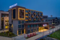 Rezen Dong Hotel (Jieshou Tianrun Yufu Railway Station) Hotels in Jieshou