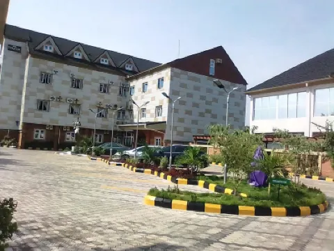 Forever Hotel & Suites Hotels in 