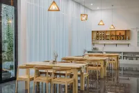 Enshi Time Zhujiao Homestay (Grand Canyon Shop)