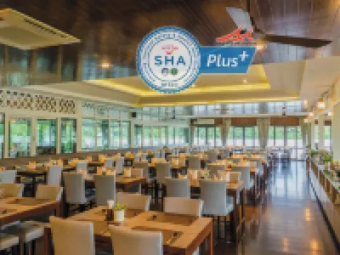 บ้านอัมพวา รีสอร์ท แอนด์ สปา โรงแรมในอัมพวา