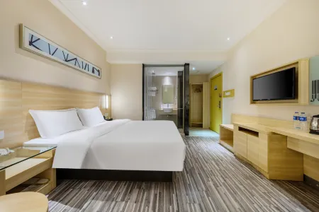 XIJiang Hotel (Guangzhou Jiahe Airport Avenue Branch) Отели рядом с достопримечательностью «Guangdong Polytechnic Normal University (Baiyun Campus)»