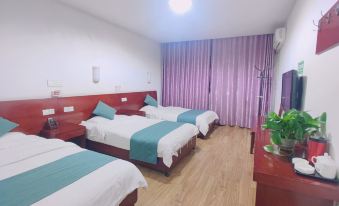 Baiyunlou Hotel (Huangshan Qingxi Road)