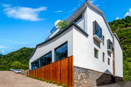Qingshanli Yunlan Fanjing | Designer Luxury Mountain Boutique Stay (Wutai Mountain) Отели рядом с достопримечательностью «Baiyun Temple»