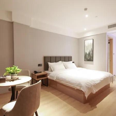 GreenTree Inn Smart Select Hotel (Changxing Heping Avenue Branch)