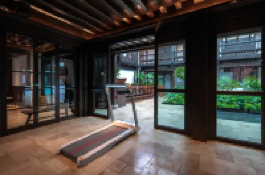 Floral Lux Hotel·Qinghe Hotel (South Gate Store of the Old Town of Lijiang)