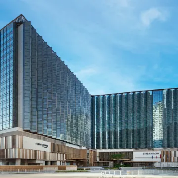 Four Points by Sheraton Hong Kong Tung Chung Hotels near Lantau