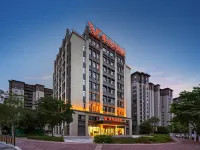 Vienna Hotel (Fuzhou Cangshan Wanda Olympic Sports Store) - romantis