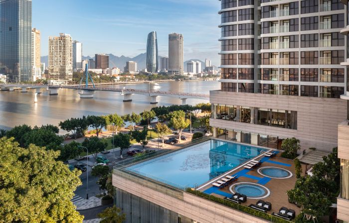 Melia Vinpearl Danang Riverfront