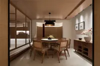 Jiuhuashan Xiangzili Homestay (Meat Body Palace Branch) Hotels in Qingyang