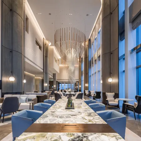 Hilton Zhuji