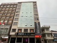 DERRE CCOCO Hotel