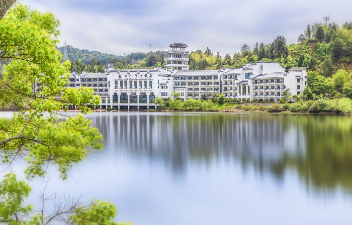 Minjiang Hotel