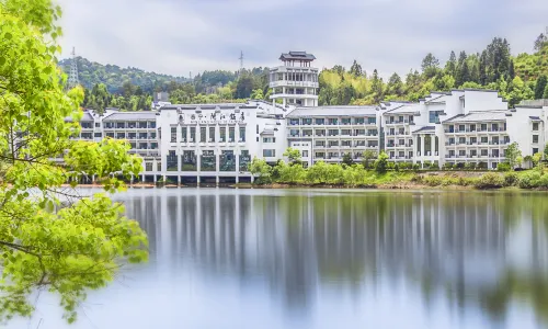 Minjiang Hotel