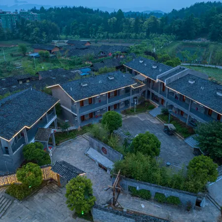 North Yicheng in LiangWu LiChuan- Yicheng Homestay