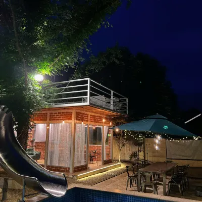 Tongpoqiao No. 7 Guesthouse Hotels near Nanpingshan Park