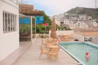 Huaniaoxiang Luli Hostel