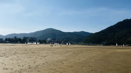 Dawn of Ocean Отели рядом с достопримечательностью «Xiawei Island»