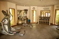 Pinewood Beach Resort & Spa - Gym