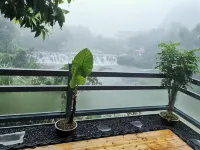 Pingjiang Building, Hongyan Scenic Area, Gongcheng - Mountain view