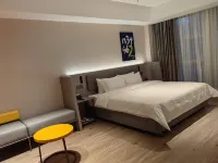 7 Days Premium Hotel (Cao County Ginza Mall Dejia Building) - 2-Star