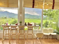 Pavilion Pha Leuang & Bungalows Các khách sạn ở Feuang