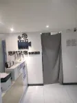 Leisurely Cinema Hotel